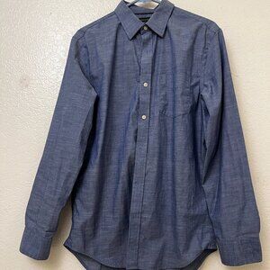 Banana Republic Button Shirt Men's Medium Non Iron Slim Fit Blue Chambray (READ)